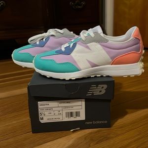 New Balance Multi Color Sneakers-Kids 5.5-Womens 7 BRAND NEW